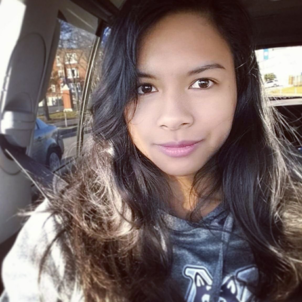 Image of the owner of Little Daffodil Shop